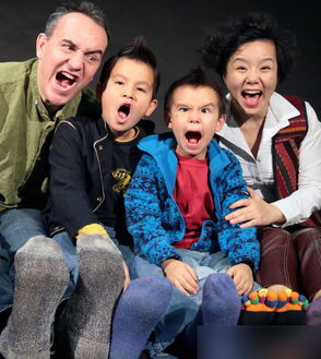 龔琳娜的老公,是出生于德國慕尼黑精通樂器的老鑼