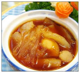 佛跳墻里面有什么材料，有雞鴨羊肘豬蹄排骨鴿蛋