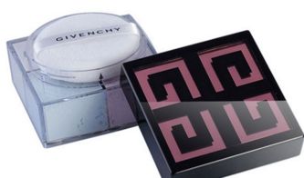 紀梵希散粉多少克，一共是12克它是四宮格設計