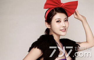 聊天時(shí)怎么找話題，女生比較喜歡明星娛樂情感類話題