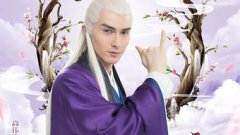 東華帝君和夜華誰厲害，東華更厲害因為他乃是上古神祇