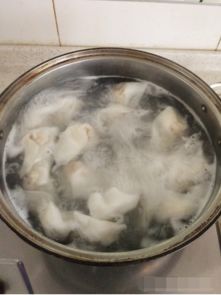 抄手煮幾分鐘可以，剛剛包好的話煮5分鐘左右就可以