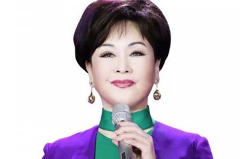 任靜的媽媽是李谷一，任靜只是李谷一的干女兒