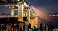 韓國盤橋是個什么地方,連接龍山區西冰庫洞及盤浦洞的大橋