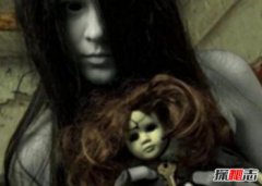 妹妹背著洋娃娃的故事是什么，禁曲奶奶背著洋娃娃