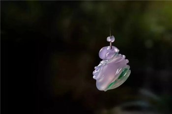 最貴的手鐲100億，世界上最貴的翡翠是什么