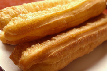 油條是哪里人發明的，油條是哪里的特產