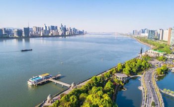 錢塘江發(fā)源于哪里,錢塘江的源頭在哪里