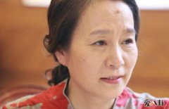 周野芒的妻子是誰，奚美娟老公是誰