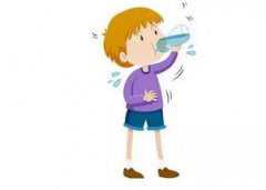 流水不腐戶樞不蠹的意思，流水不會腐臭常轉的門軸不會被蟲蛀