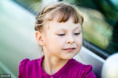 虛榮心強的女人特征,攀比心理比較重、過分看重別人的評價