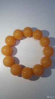 野山龜手串怎么分辨，可以從龜甲的折射率和密度來(lái)鑒別