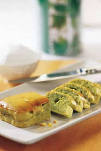 雞蛋糕的家常做法,低筋面粉120g、白糖60g、雞蛋3個