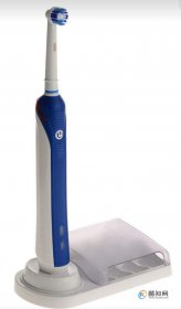 電動(dòng)牙刷好還是普通牙刷好，電動(dòng)牙刷的危害