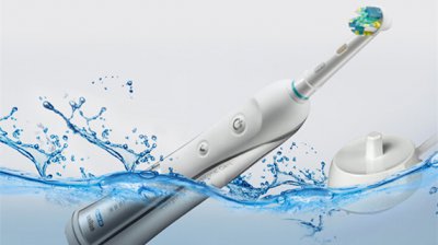 電動牙刷怎么使用的方法，電動牙刷好還是手動牙刷好