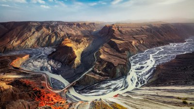 長江三峽指的是哪三峽，長江三峽中三峽分別位于哪里