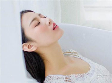 女助理辦公室被潛規則，女助理喜歡男領導