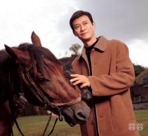 鄭少秋沈殿霞的愛情故事，鄭少秋第一任盧慧茹