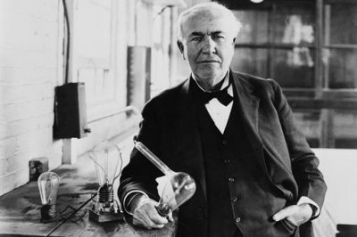 電燈泡真的是愛迪生發明的嗎，愛迪生的發明都是別人的