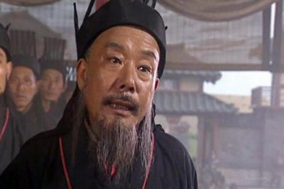 黃鶴樓記中提到的費祎登仙是真的嗎，費祎之后誰為相