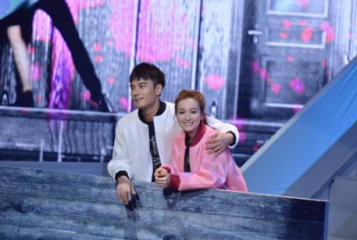 吳昕秘密領結婚證了和鄭凱真的在一起了