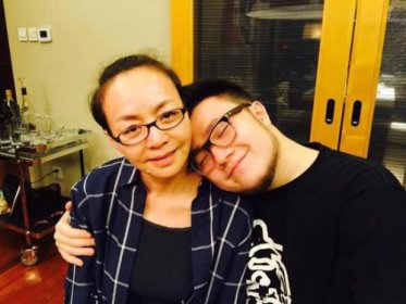 宋丹丹第一任老公解密