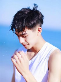 宋威龍不上學嗎為什么不藝考