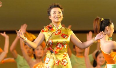 張也簡歷及個人資料老公是誰有幾個