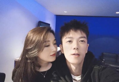 揭王櫟鑫老婆吳雅婷來歷是富二代嗎