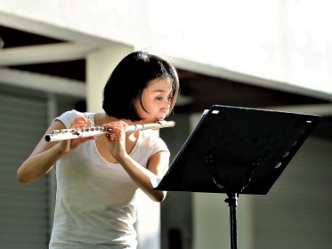 長笛好學(xué)嗎，學(xué)習(xí)吹笛子嘴型的控制最有難度