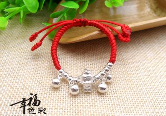 去火葬場戴個紅繩辟邪 回來注意什么 燒尸還切肚子嗎