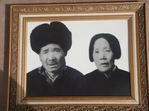 移動(dòng)老人遺像禁忌 能長(zhǎng)期放家中嗎 放在家里哪個(gè)位置