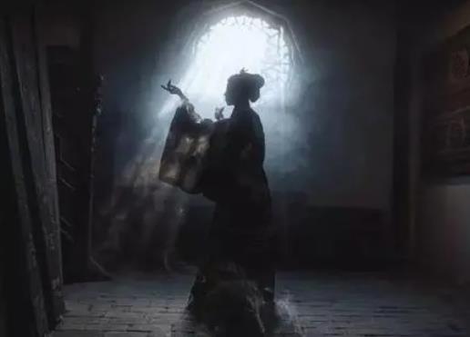 陰氣重的女人外貌特征,有顴骨突起、下巴尖、美人尖面相