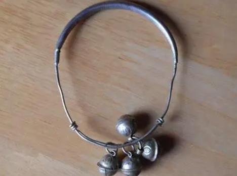 戴鈴鐺是辟邪還是招鬼，妖魔鬼怪不敢靠近