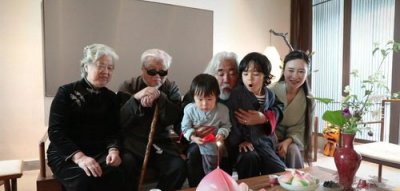 張紀中比現任妻子大幾歲