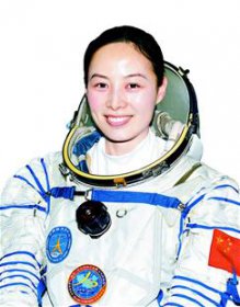 王亞平什么時候登上太空