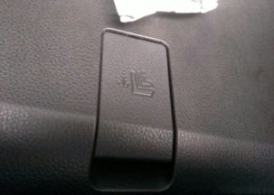 卡羅拉isofix接口在哪