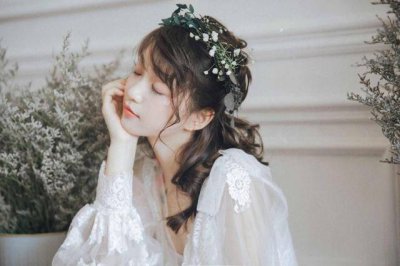 正式曝出：嫦娥喜愛寵懷中，二九必出十跟蹤打一生肖是什么意思，是什么生肖