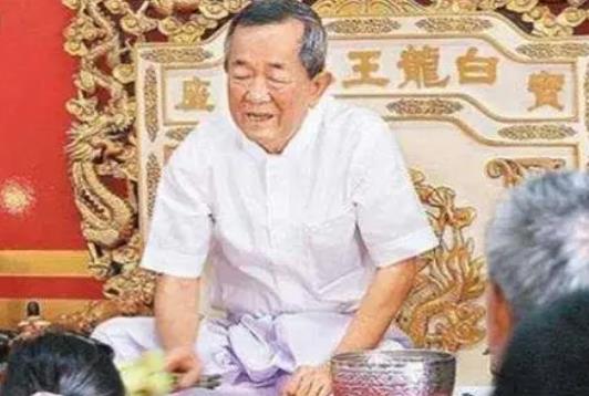 白龍王預(yù)言張柏芝,預(yù)言很準(zhǔn)也只算個(gè)高級(jí)心理師