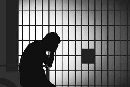 穿越兩界的倒爺作者為什么進監獄，從事過非法牟利的勾當