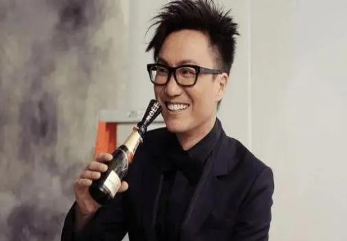 鄭中基為什么叫太子基,綽號和他爸爸脫不了關系