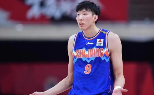 周琦現在在哪個球隊，輾轉于墨爾本鳳凰隊和新疆隊之間