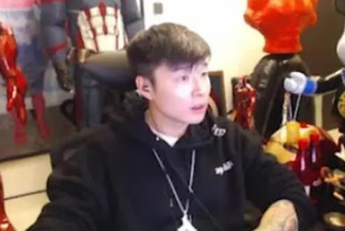 帝師真實身份,新加坡風水界的小名人(多重身份)