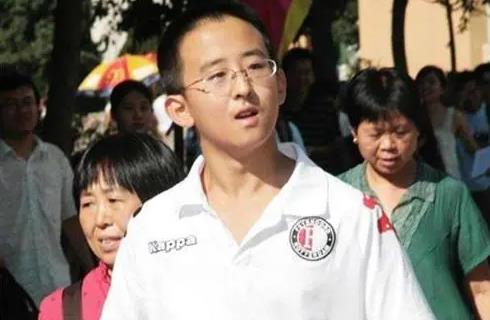 張炘煬2021年現狀,博士學業后進入科研流動站了