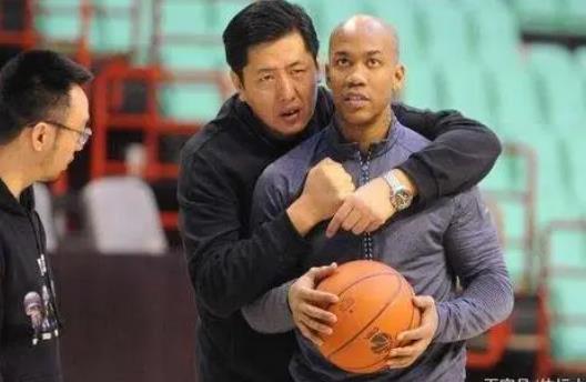 馬布里入中國籍了嗎，有中國綠卡不等于有中國戶籍