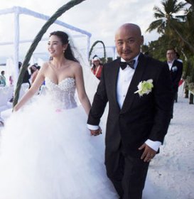 張雨綺老公都是誰(shuí)，第二任丈夫是富豪袁巴元