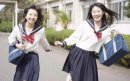 為何日本校服這么短,她們認(rèn)為裙子過長感覺很土