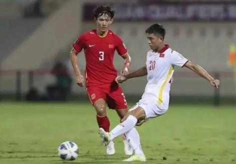 中國男足為什么這么弱,實力從亞洲一流變成了二流