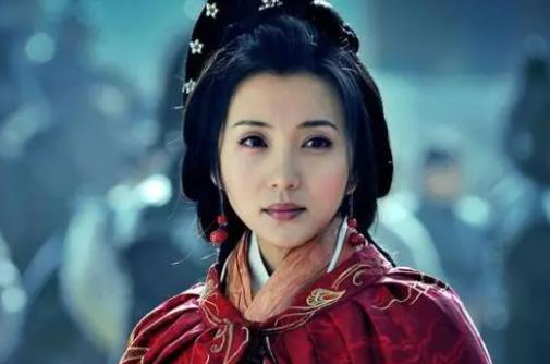 小喬為什么跟司馬懿了，二人之間沒(méi)有任何的關(guān)系