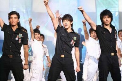 車澈第一任妻子是誰, 為什么會看上李嘉格.離開愛奇藝